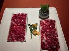 -左庭右院鲜牛肉火锅黑金店(陆家嘴中心店)