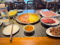 -小天鹅火锅·一线江景洪鼎旗舰店(洪崖洞店)