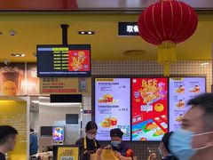 -麦当劳(深圳北站B2检票口楼上)