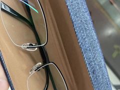 -罗伯特眼镜·蔡司官方授权(罗湖国贸店)