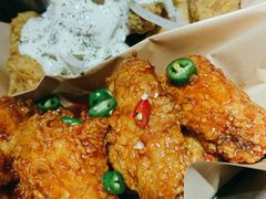 炸鸡翅一半一半-富乐满韩国正宗炸鸡韩国料理(虹泉路店)