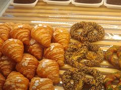 -LanTa蓝塔烘焙(中原万达店)
