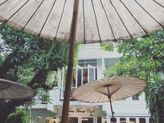-Fern Forest Cafe