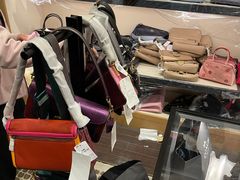 -COACH蔻驰(恒隆广场店)