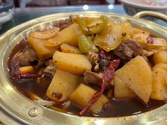 -牛一嘴·兰州牛肉面·大盘鸡(财富中心店)