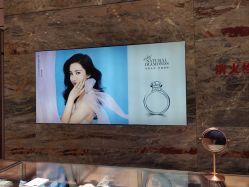 -周大福CHOW TAI FOOK(欧亚卖场店)