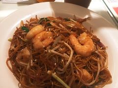 -新大咀港式茶餐厅(宝山万达店)