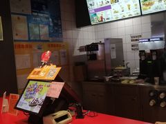 -汉堡王(大连柏威年餐厅店)