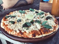 -乌托邦酒吧和餐厅