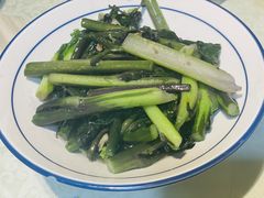 -昱龙大盆牛蛙馆(三兴街总店)