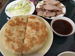 -李连贵酒家熏肉大饼(昆明街店)