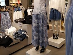 -H&M(鹏欣水游城店)