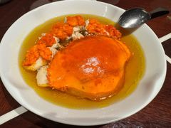 鸡油花雕蒸三门蟹-杭州西子湖四季酒店·金沙厅