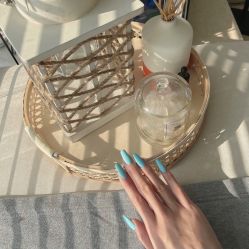 -艾薇美甲美睫