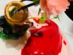 -老牌坊云南鱼豆花火锅(爱建店)