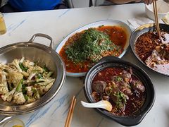 -洪平血旺椒麻鸡雅鱼饭店(熊猫大道店)