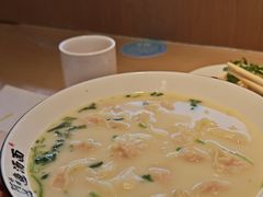 鱼汤小馄饨-阿达师傅鱼汤面