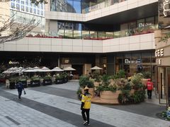 -中航城君尚购物中心
