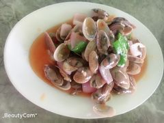 -四川小胡子海鲜(丁村万人海鲜广场店)