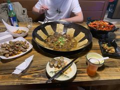 -每食每刻·皖北新民地锅鸡