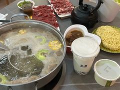 -官塘陈记鱼生·潮汕砂锅粥·牛肉火锅(潮枫路总店)