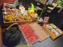 -菌自由丨野生菌火锅特色庭院餐厅(丽江古城店)