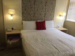 -知爱母婴专护全套房月子会所(新华路店)