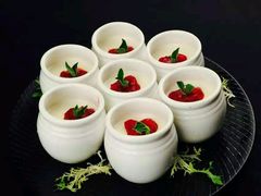 -芳芳私房菜·精做淮扬菜(承德路店)