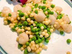 鸡头米手剥虾仁-一品江南韵·淮扬菜