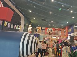 -MELAND CLUB亲子乐园·派对·餐厅(北京芳圆里ID MALL店)