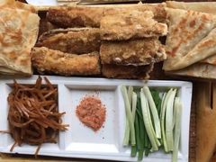 -闻道食府烙饼卷带鱼(原车耳营店原大觉寺店)