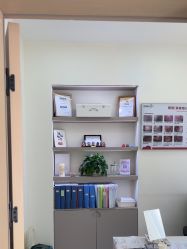 -苗方清颜专业祛痘·皮肤管理