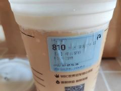 人气双杯椰云拿铁-瑞幸咖啡(番禺永旺梦乐城店)