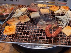 -合易泓烤肉·海肠捞饭(火车站店)