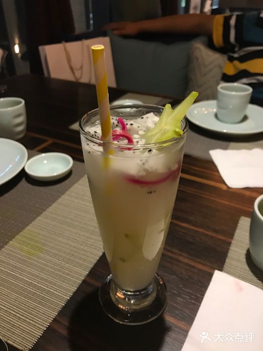 山葵家精致料理寿司吧(嘉里中心店)荔枝汽水饮品图片