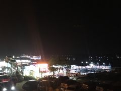 -岛中岛·海鲜大排档·万宁老字号(东澳店)