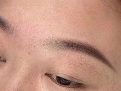 -莲姿娜·半永久纹眉皮肤管理