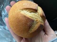 -沁屋面包店(人民东路店)