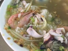 -六合夜市