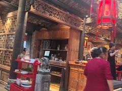 -小龙翻大江文化火锅(宽窄店)