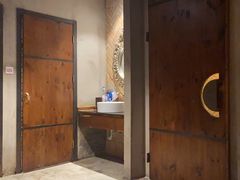 -良子健身(望京SOHO店)
