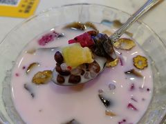-弘束束柳州深巷螺蛳粉(珠江路店)