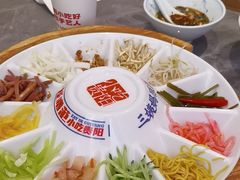 -怪噜范·贵阳小吃大排档(世纪金源店)