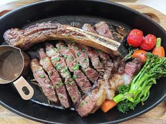 -斯普汇生蚝牛排馆(中骏世界城店)