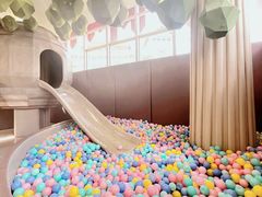 -水桶王国主题餐厅·聚会·生日派对·亲子活动·家庭套餐(亚龙湾希尔顿店)