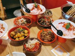 -拐枣巷小串串(财大店)