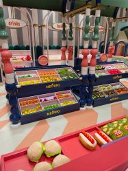 -奈尔宝家庭中心·亲子餐厅(鄞州万达店)