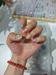 -晨·艺美甲美睫