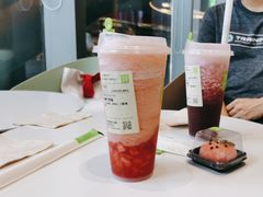 -奈雪的茶(优特汇店)
