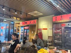 -阿润打边炉·鲜切鸡煲(华漕店)